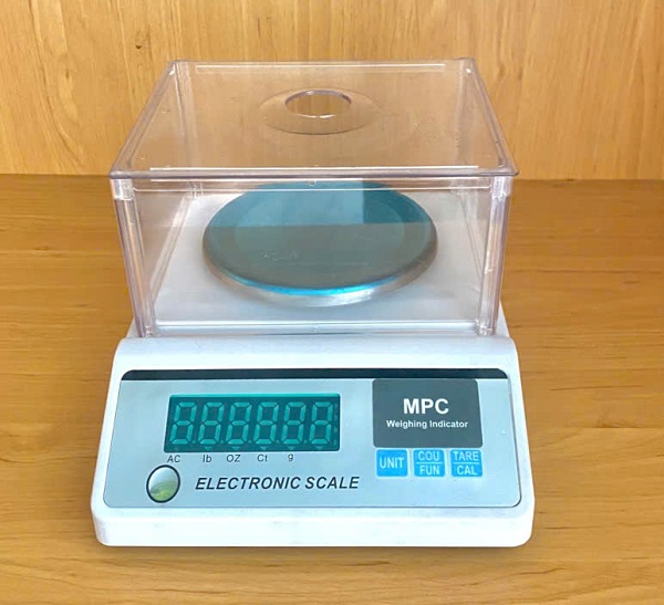 Cân kỹ thuật điện tử tử mpc-600g